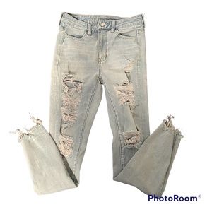 American eagle distressed jeans